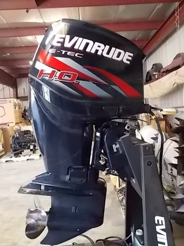 2011 Evinrude 250 HP High Output E-Tec  ETEC ONLY 15 HOURS with Engine ID Report