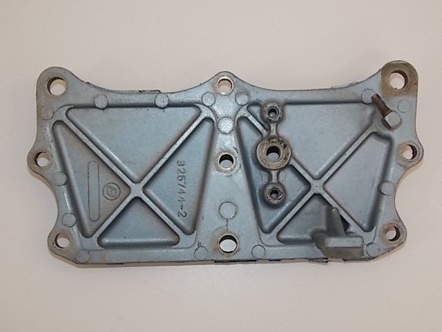 1979-1984 Johnson Evinrude By-Pass Cover Assembly 390708  25 35 HP