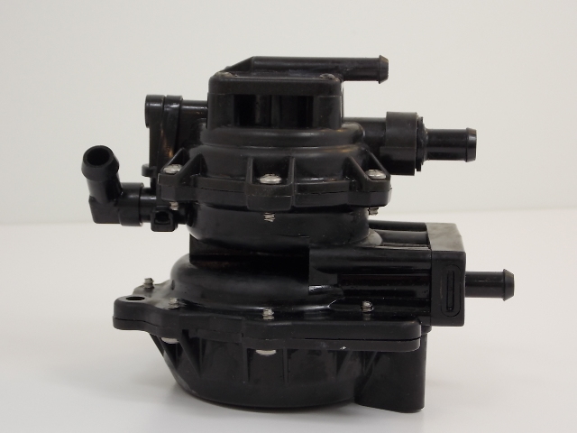 Rebuilt Johnson Evinrude VRO Pump 1984-1985 90-235 HP 174128 / 174257 / 174563