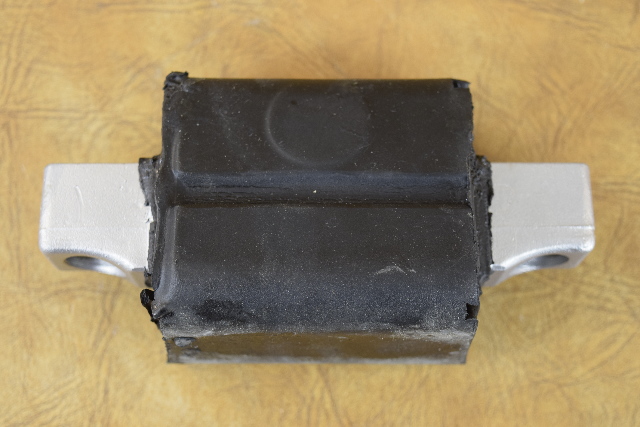 Johnson Evinrude Rubber Mount 432017 1988-2012 & UP 185 200 225 250 275 300 HP