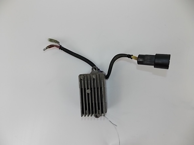Johnson Evinrude Rectifier Regulator Assembly 584890 1995-2004 9.9 15 25 35 HP