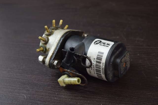 1999-03 Evinrude FICHT Oil Injector Manifold Assembly 5000527 200 225 250 HP V6