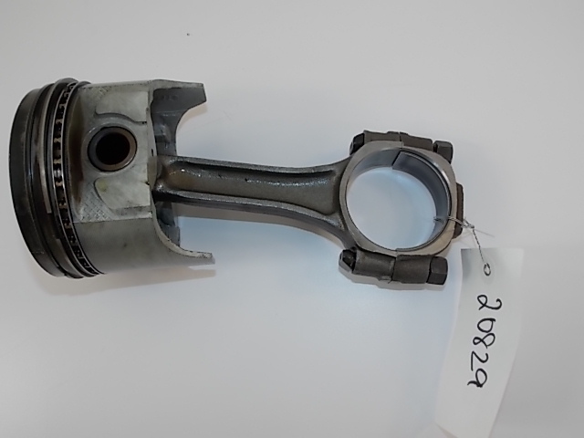 OMC Piston & Connecting Rod Standard 1973-1990 2.5 L 3.0 L 980503 980505