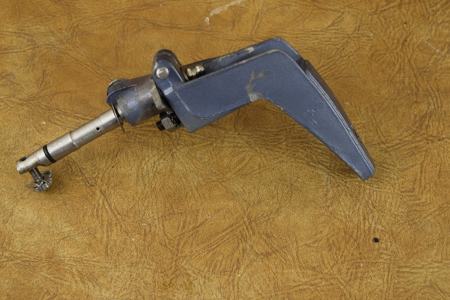 Johnson Evinrude Adjustment Lever & Shaft 384477 1971-1980 18 20 25 35 HP