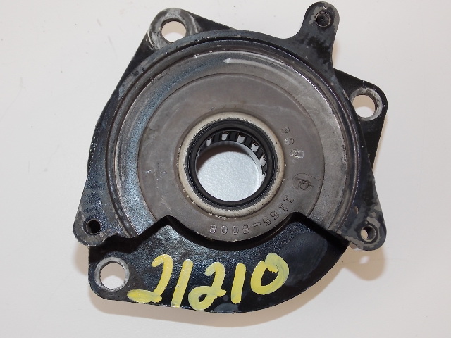 Mercury Crankcase Top Assy 1973-1977 5009A1 # 1155-5008 20/200HP 5009A1 C# 1155-5008 Good Bearings