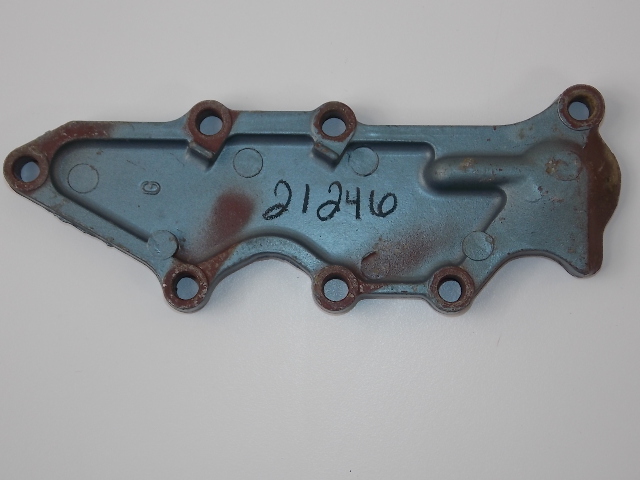 Johnson Evinrude Cylinder Head Water Cover 1974-1976 9.9 15  HP 318918