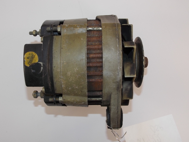 Volvo Penta Alternator 14V 50A Paris Rhone  YL135 841380 841770 841763 873770