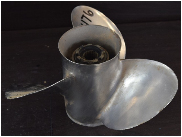Mercury Propeller 3 Blade Stainless Steel 12.5 x 21 72500A4 72500A5 48-72500-21