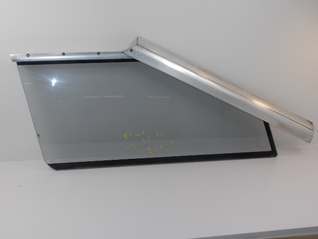 Bayliner Ciera Sunbridge Window Starboard Middle