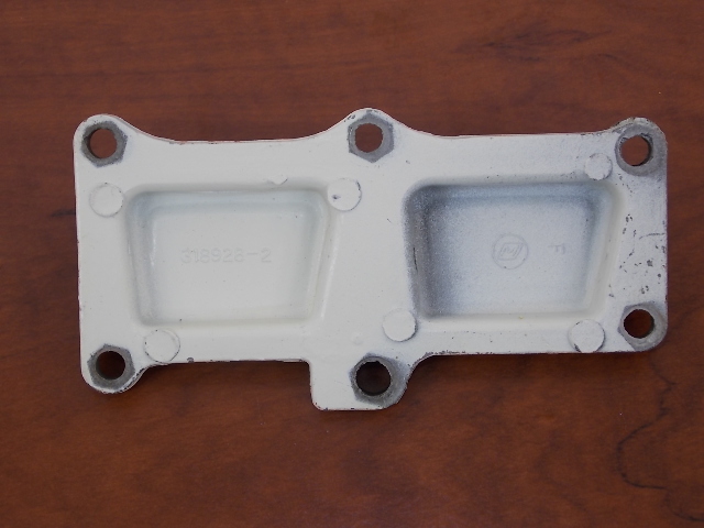 Johnson Evinrude Bypass Cover 318928 328820 333733 1974-1992 9.9 14 15 HP
