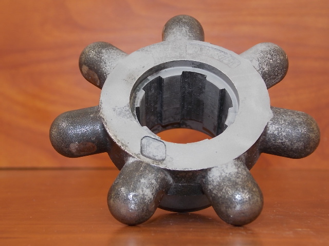OMC Cobra Shaft Ball Gear 1969-1972 / 314579 / 100 120 155 165 225 245 HP