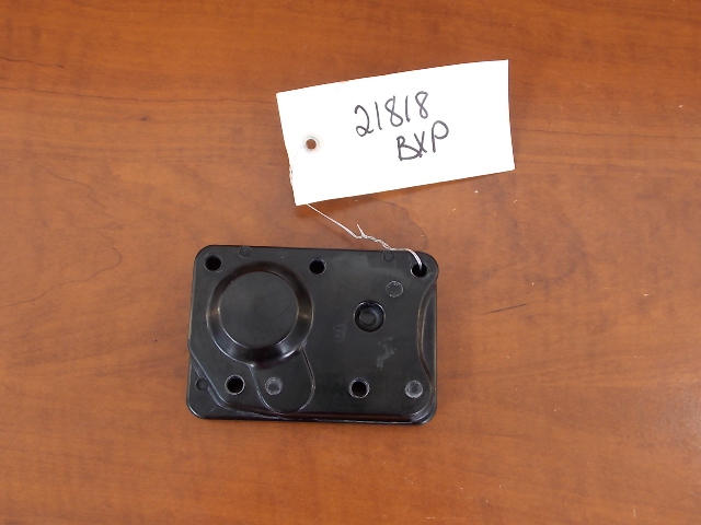 Johnson Evinrude Thermostat Cover 305710 1968-1972 65 85 100 115 125 HP