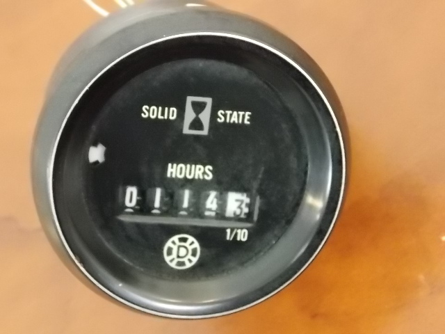 Datcon Hour Gauge # 876 56574-00  2-1/8"