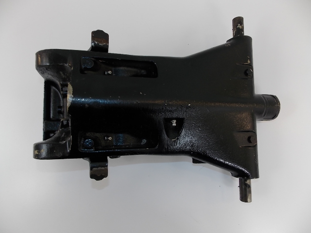6386A4 6017A4 5596A3 4885A4 Mercury 1970-79 & 1985 Long Swivel Bracket 65-150 HP
