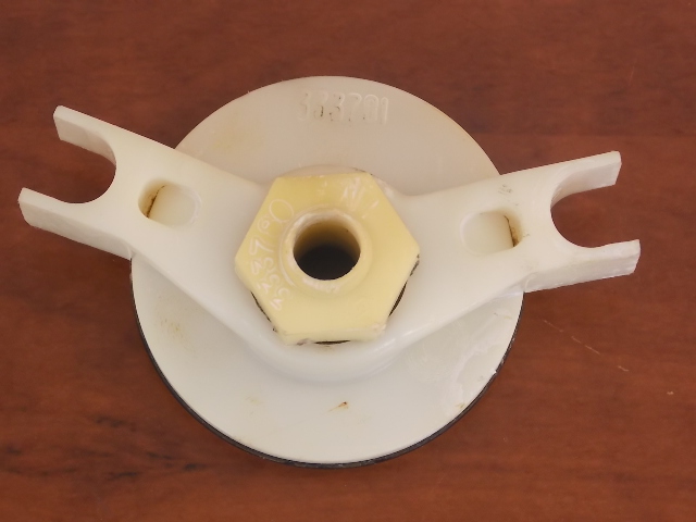 1989-2002 Johnson Evinrude Cover and O-Ring 333781 435543 434588 40 48 50 HP