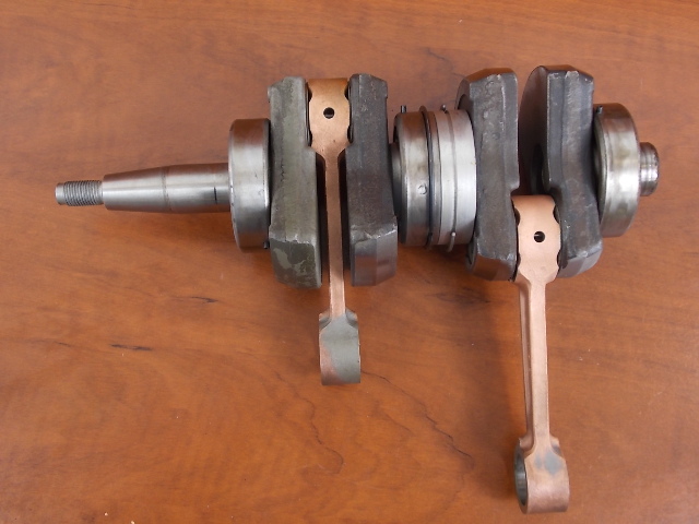 1984-1992 Yamaha Crankshaft Assembly 689-11400-03-00 25 30 HP 2 CYL