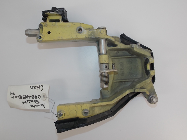 Yamaha Bracket 1984-1997 25 30 HP 648-44518-00-94