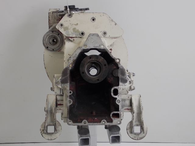 OMC Sterndrive Intermediate Housing 1968 CU-16C CUE-16C HU-16C KU-16C+ 382381