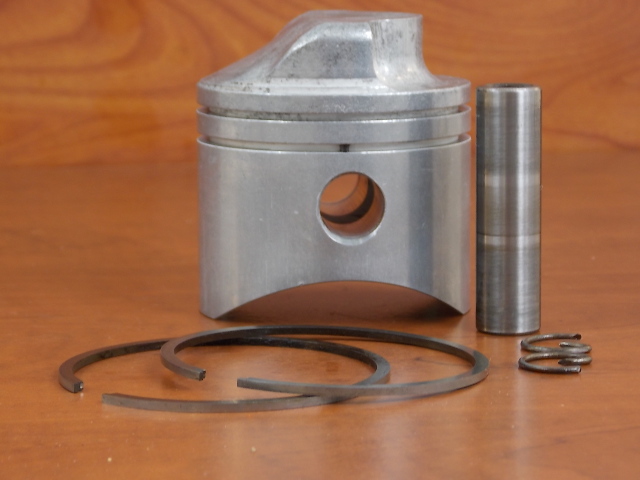 1893A4 C# 732-1892 Mercury Kiekhaefer 1960's Piston Standard 100 HP