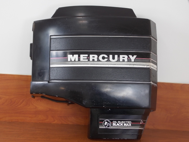 Mercury Lower Cowl Port  1978-1988 200 225 HP Blackmax 7523A2