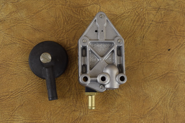 Johnson Evinrude 2 line Fuel Pump Assy 1972-1988 25-115 HP 395713 398338