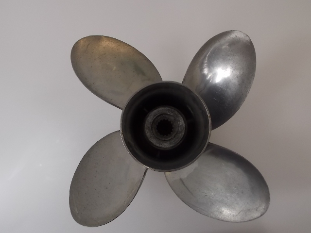 Like New Stainless Johnson Evinrude Propeller 13.25 X 25 1976 & Newer 431718