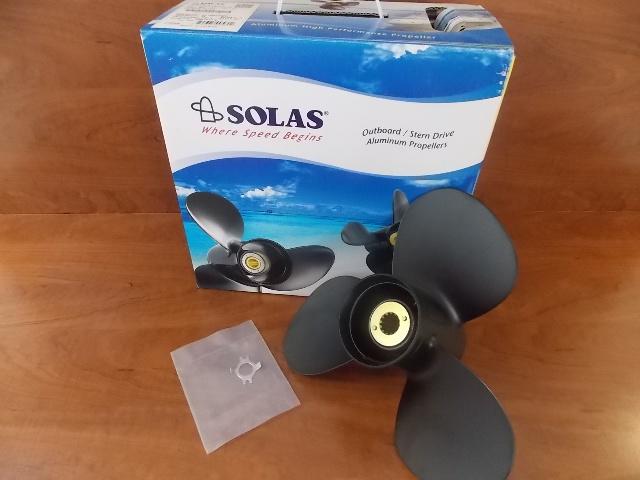 NEW! 1972 & UP Solas 12.1 X 9  Propeller 1311-121-09 for Mercury Mariner 25-70HP