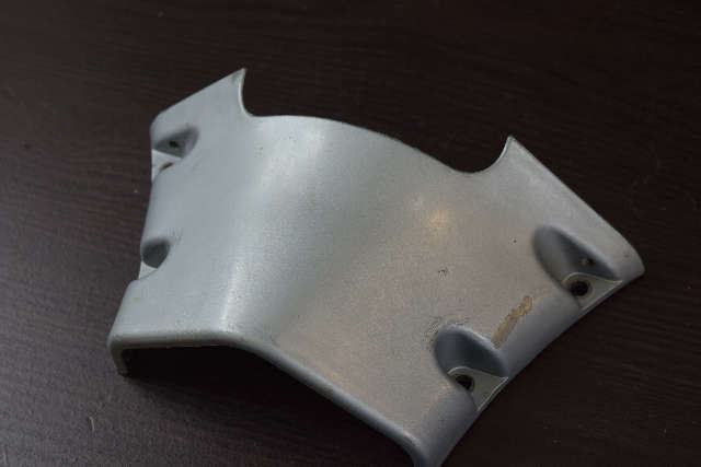 322844 Johnson Evinrude 1978-1984 Exhaust Housing Front Cover 65 70 75 HP 3 Cyl
