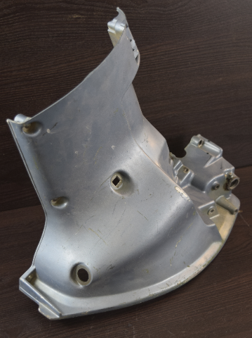 1964 Johnson Evinrude Lower Cowl Cover 379692 9.5 HP 2 Cylinder