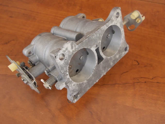 Johnson Evinrude Carburetor BODY ONLY 1974 & 1975 115HP 386502 0386502