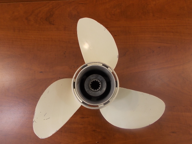 Used Johnson Evinrude Propeller 12.25 X 15 1975-UP 40 48 50 55 60 70 75HP 386786