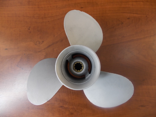 Yamaha Mariner Propeller 9-7/8 X 11-1/4 1976-UP 20 25 28 30HP QA3810R