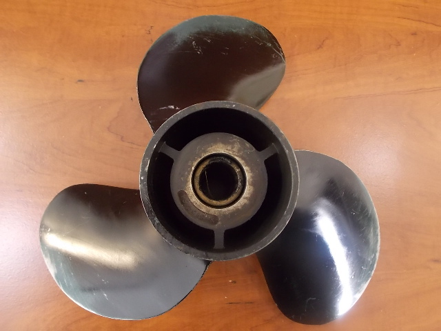 Yamaha K-Series SST 13-1/2 X 19 Prop 50 60 70 75 80 85 90 100 115 130HP 1984-UP