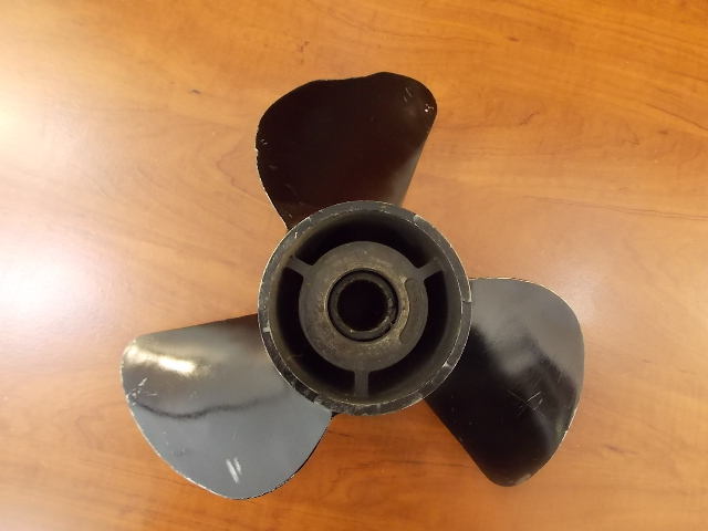 Yamaha K-Series SST 13-1/2 X 19 Prop 50 60 70 75 80 85 90 100 115 130HP 1984-UP