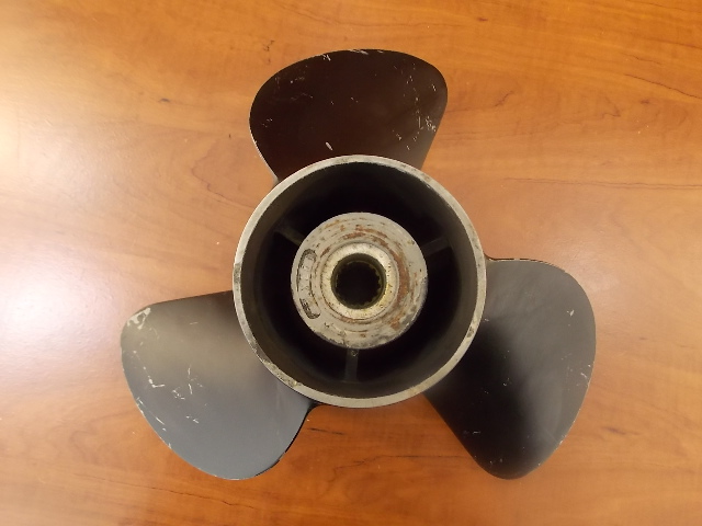Yamaha M-Series SST 13-3/8 X 23 Prop 1984-UP 150 175 200 220 225 250 300HP