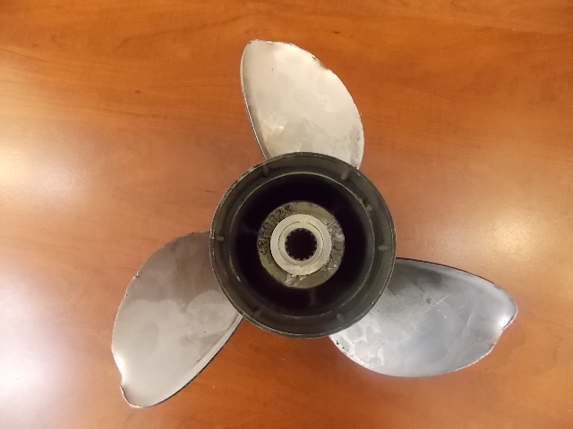 Used SST Johnson Evinrude Prop 14-1/4 X 21 1977-UP 90-300HP V6 & 4-1/4 Gearcase