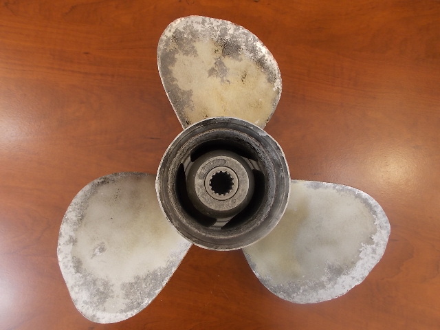 Used Mercury Aluminum 15-3/4 X 17 Propeller 1978-UP 115-300HP  48-79572A4
