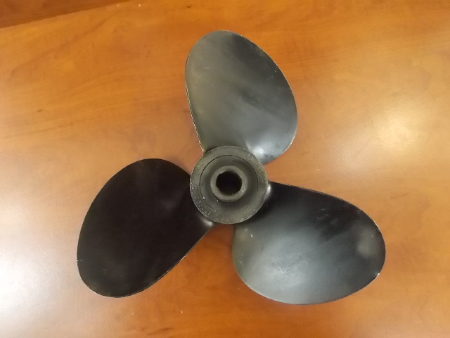 Like New Johnson Evinrude Painted Stainless Steel PinDrive Prop 14 X 13 172490