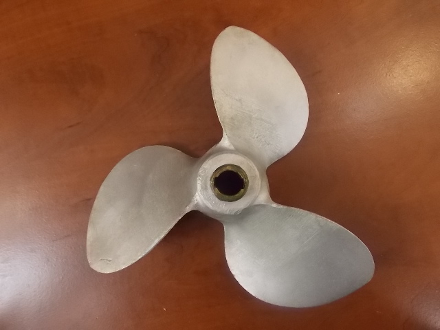 Used Johnson Evinrude 10-1/2 X 10 PinDrive Propeller 1951-85 25 28 30 33 35 40HP