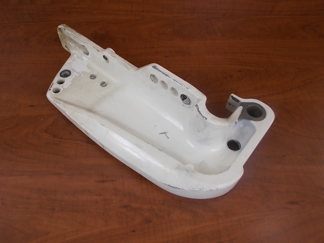 Johnson Evinrude Transom Bracket Port 1997-2005 25 35 40 50 60 HP 34410