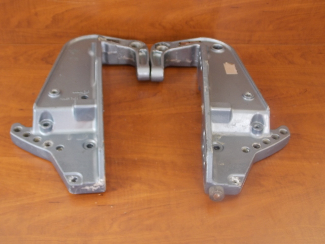Yamaha Transom Brackets 1983 90 HP 6H1 L 452098  90AETO