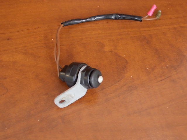 Yamaha Neutral Switch 1984-1997 9.9 15 25 30 40 HP 689-82540-01-00