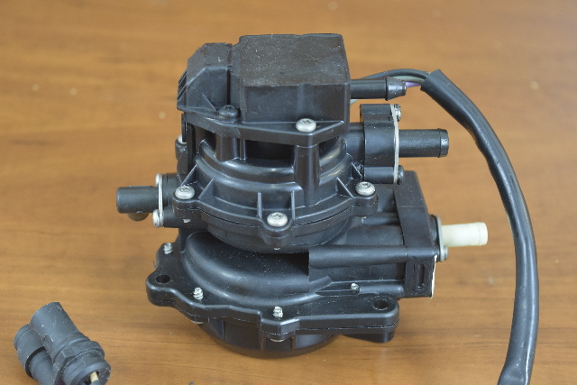 Reman Johnson Evinrude 4 Wire VRO Pump 50-300 hp 1991-1997 175109 435556 435558