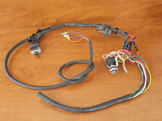 US Marine Force Chrysler Control Box Ignition Key Switch F5H077 1977-1994 20-150