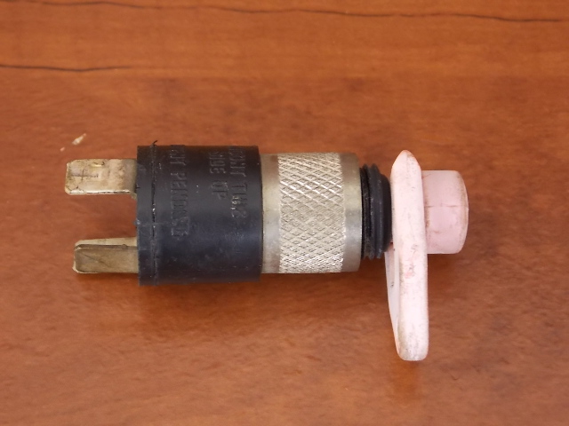 US Marine Force Control Box Emergency Stop Switch FK681602 1984-1995 5-150 HP