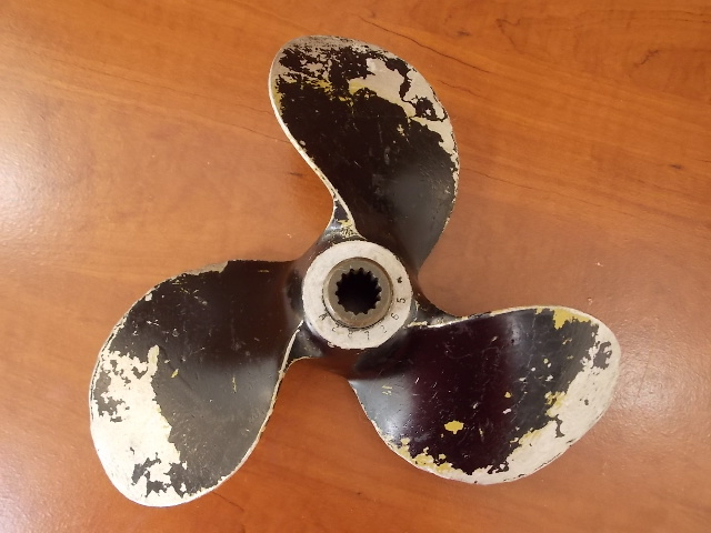 Force Propeller 10 X 11 1966-94 25 30 35 40 45 50 55 60HP 48-819335A40