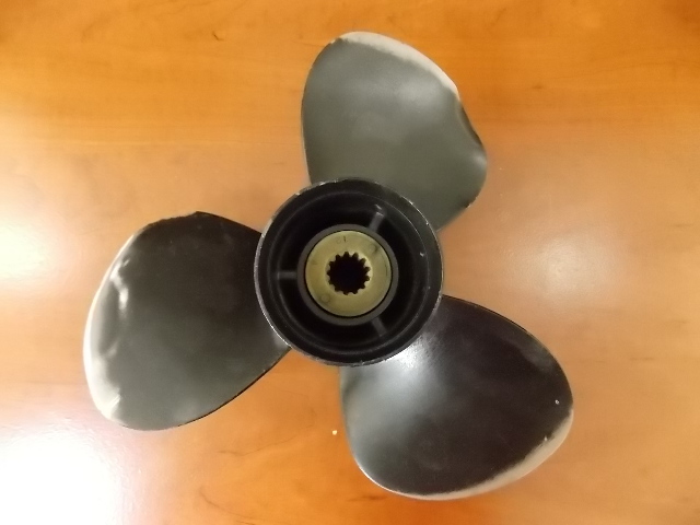 Mercury Propeller 12-1/4 X 9 1972-UP 25 30 35 40 45 48 50 55 60 70 75 HP QA2062X