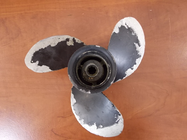 Mercury Mariner Prop Propeller 9 X 9 1986-UP 8 9.9 10 15 HP 828156A12 828156A45