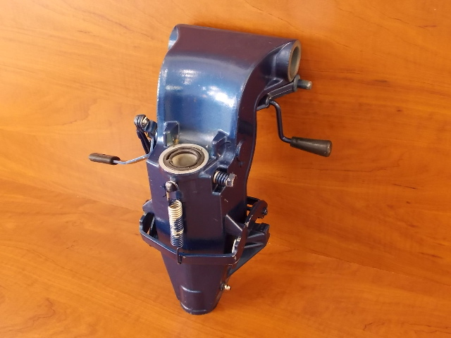 Nissan Tohatsu Swivel Bracket Swivel 349S62310-2 2003-2005 25 30 40 HP