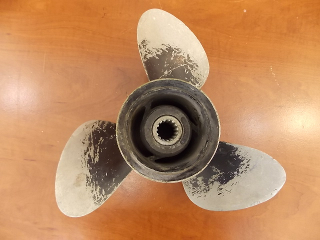 Mercury Propeller 65588A1 13-1/4 X 19 1962 & Up 40 50 60 70 75 80 90 100 115 120 +